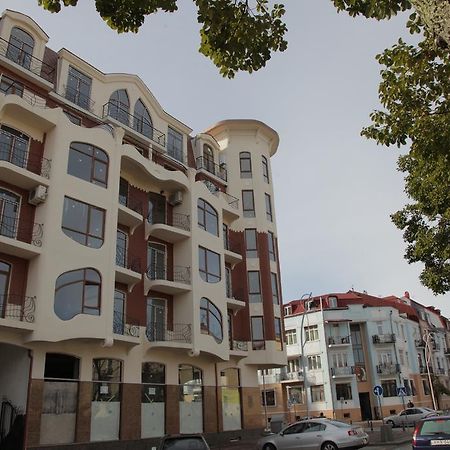 Apartment With Summer Terrace Batumi Ruang foto