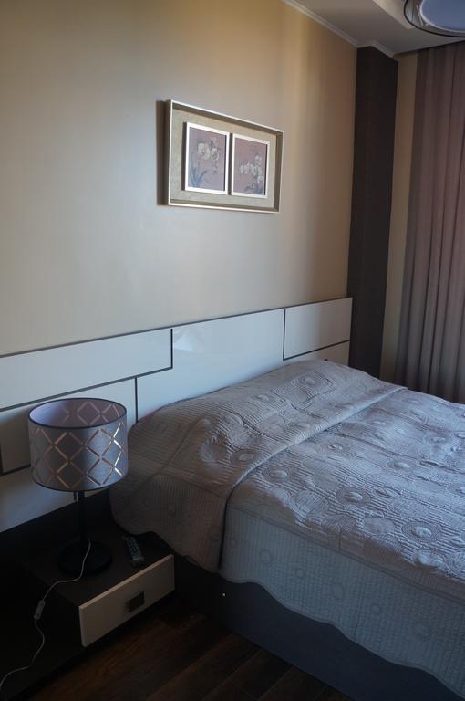 Apartment With Summer Terrace Batumi Ruang foto
